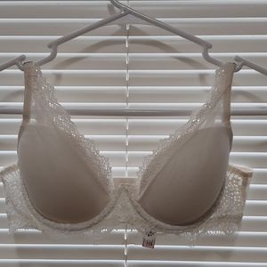 Victoria's Secret Bra Dream Angels lined demi 34C